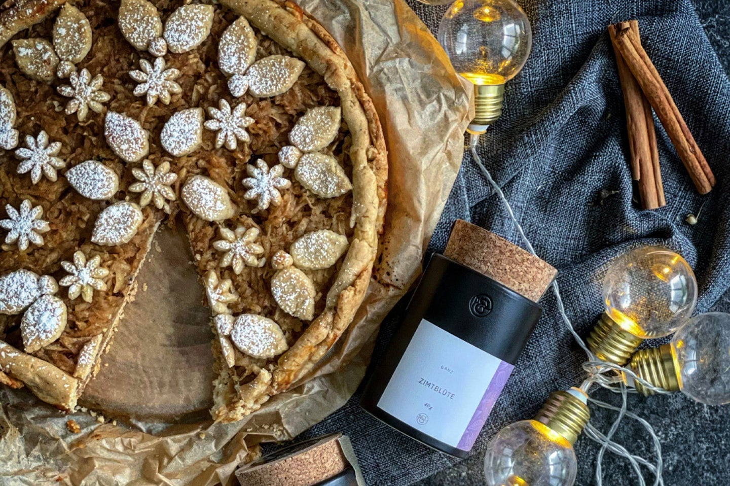 Omas Apfelkuchen mit Herbstzucker