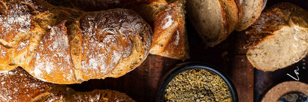 Knuspriges Wurzelbrot mit dem Brotgewürz
