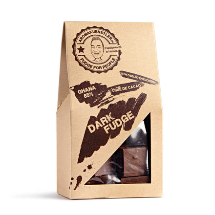 Dunkles Schokoladen-Fudge von Aromakünstler – zartschmelzende Confiserie mit intensivem Kakaogeschmack, erhältlich bei Pfeffersack & Soehne.