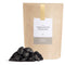 Fermentierter schwarzer Knoblauch im Kraftbeutel von Pfeffersack & Soehne – mild-süßliches Umami-Aroma für Saucen, Pasta und herzhafte Gerichte.